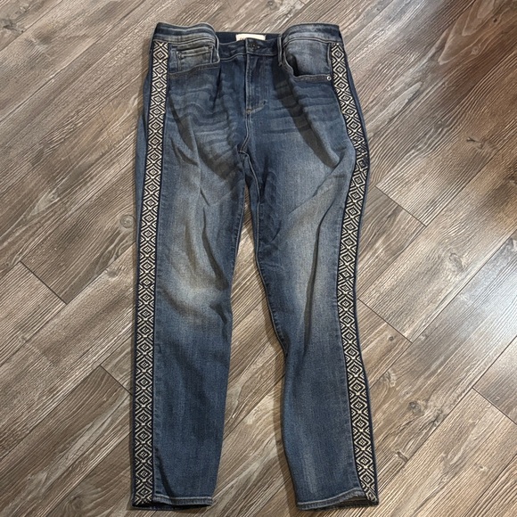 Driftwood Jackie Women’s Jeans with Embroidered Trim Size 30 - Picture 12 of 13